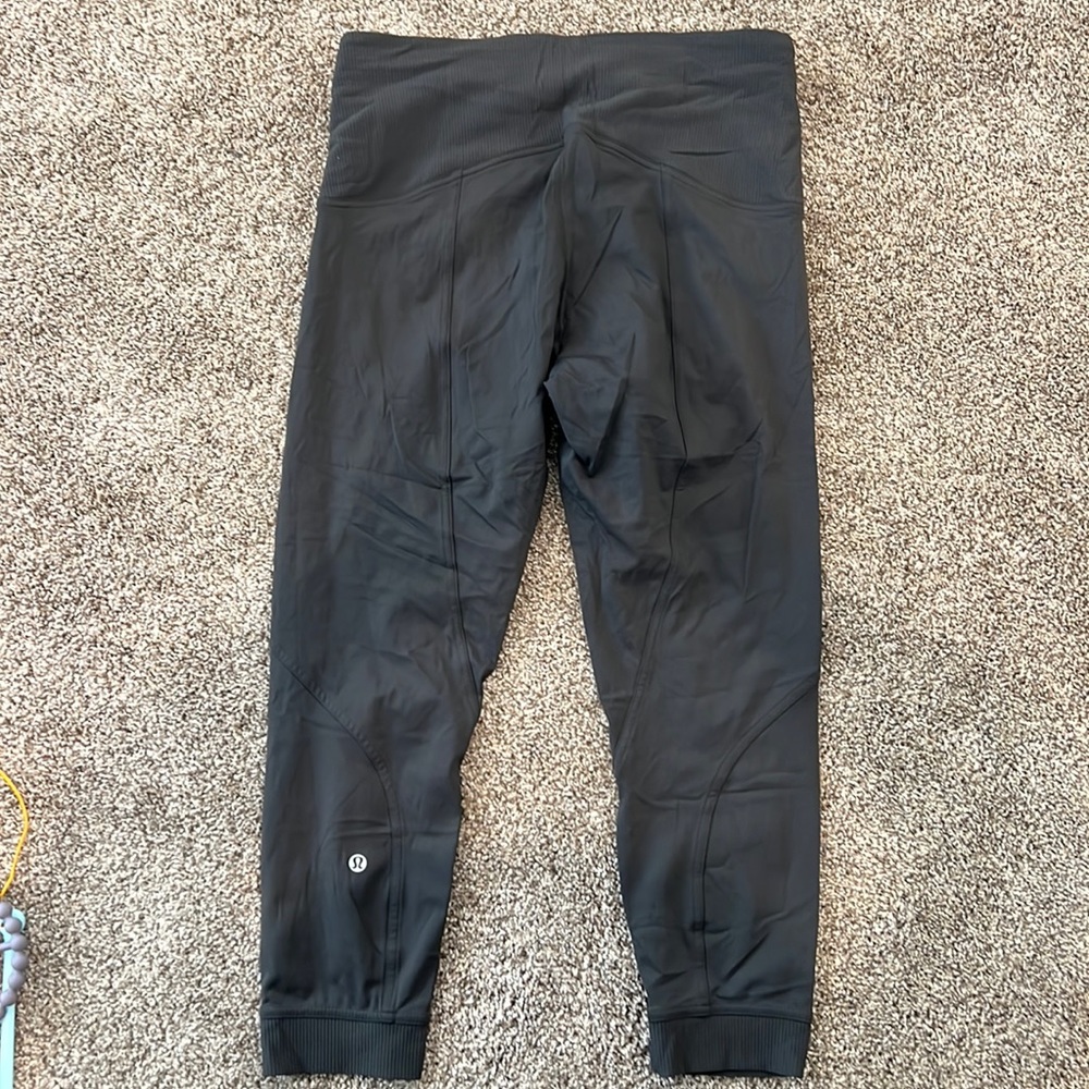 Lululemon leggings size 12 Grey